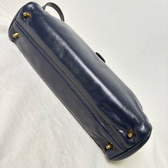 ETIENNE AIGNER Vintage Navy Blue Pleated Leather Shoulder Bag Purse Classic - Picture 14 of 17